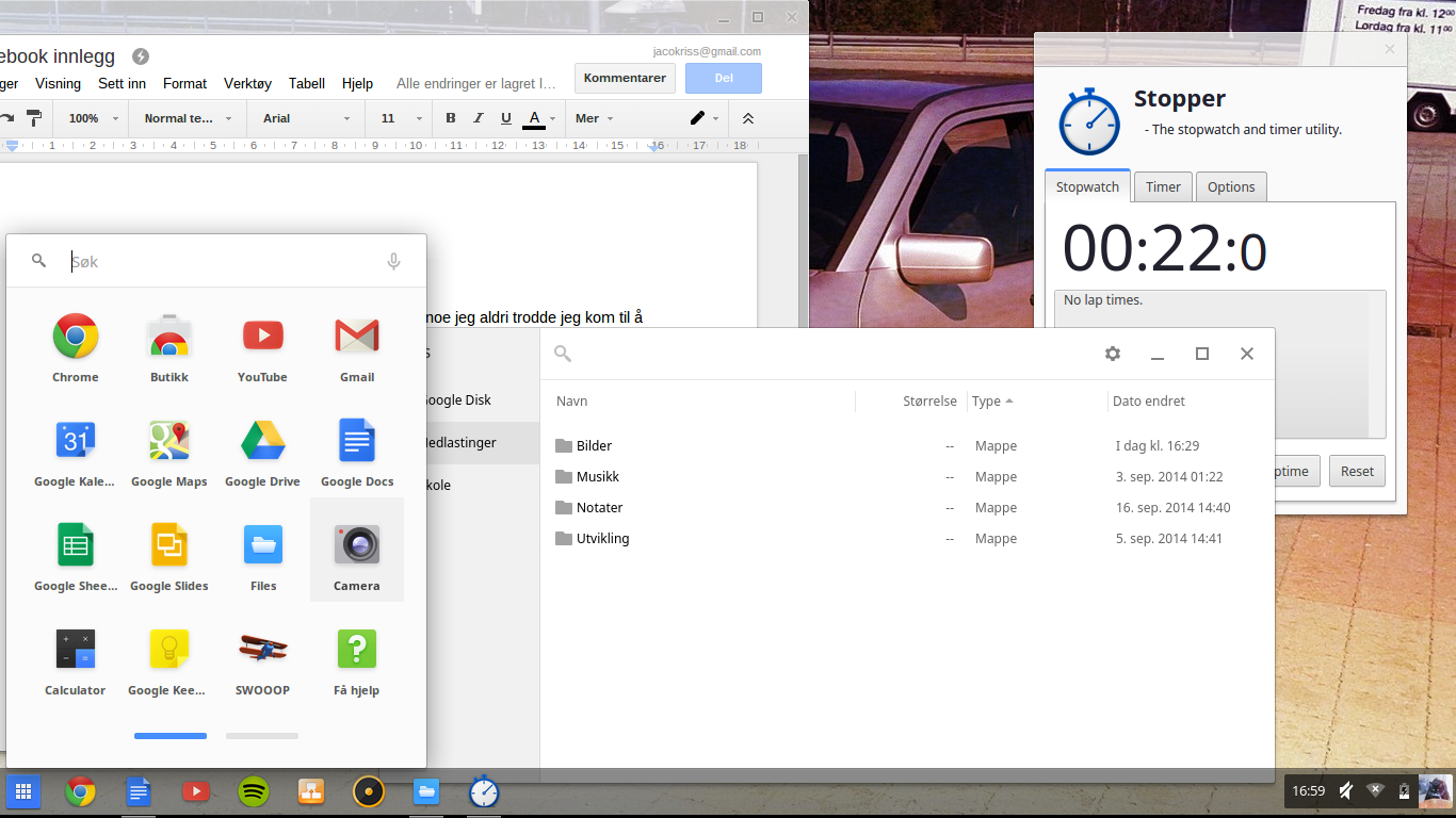 Screenshot av Chrome OS som kjører flere programmer offline Screenshot av Chrome OS som kjører flere programmer offline