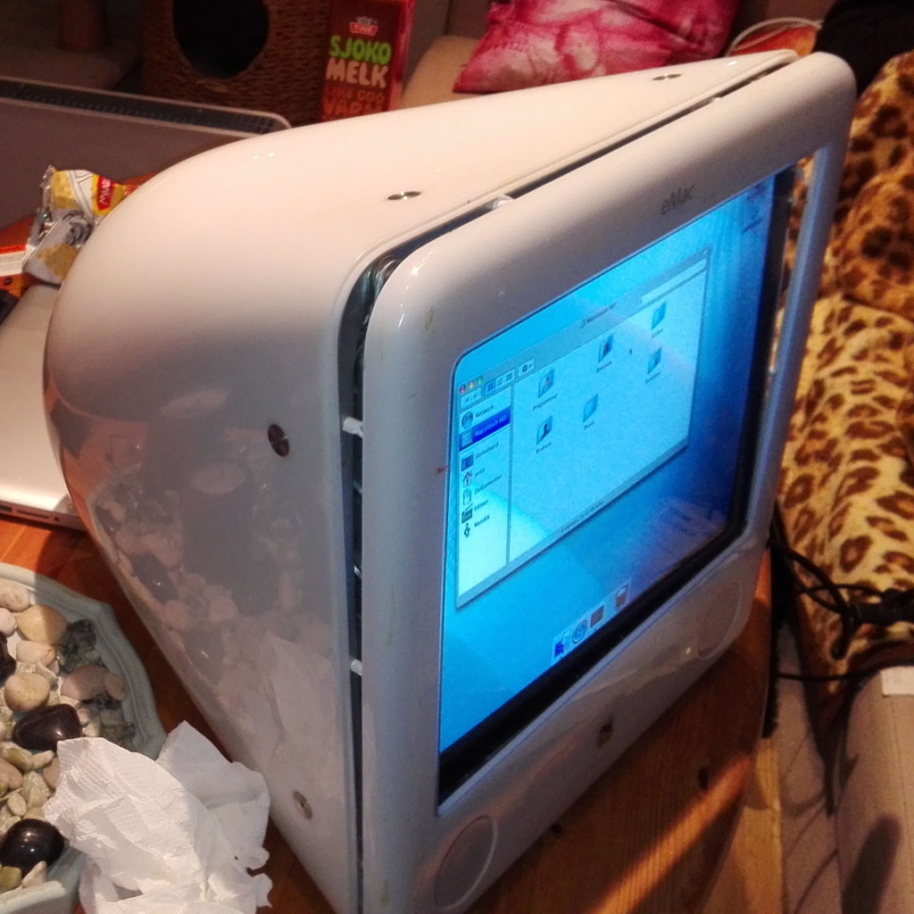 eMac G4